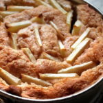 как приготовить шарлотку с яблоками в духовке простой рецепт